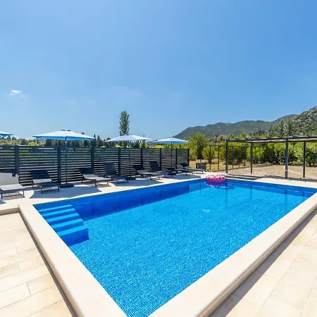 Villa Zorka
