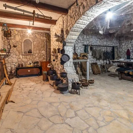 Villa Zorka Stasevica